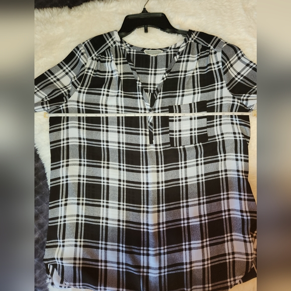 Black and white plaid blouse - Picture 2 of 4
